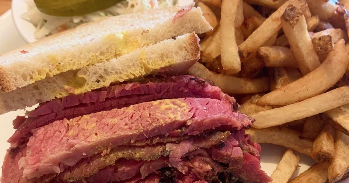 Montreal Smoked Meat Sandwich 101: The Best Bread and Mustard Pairings