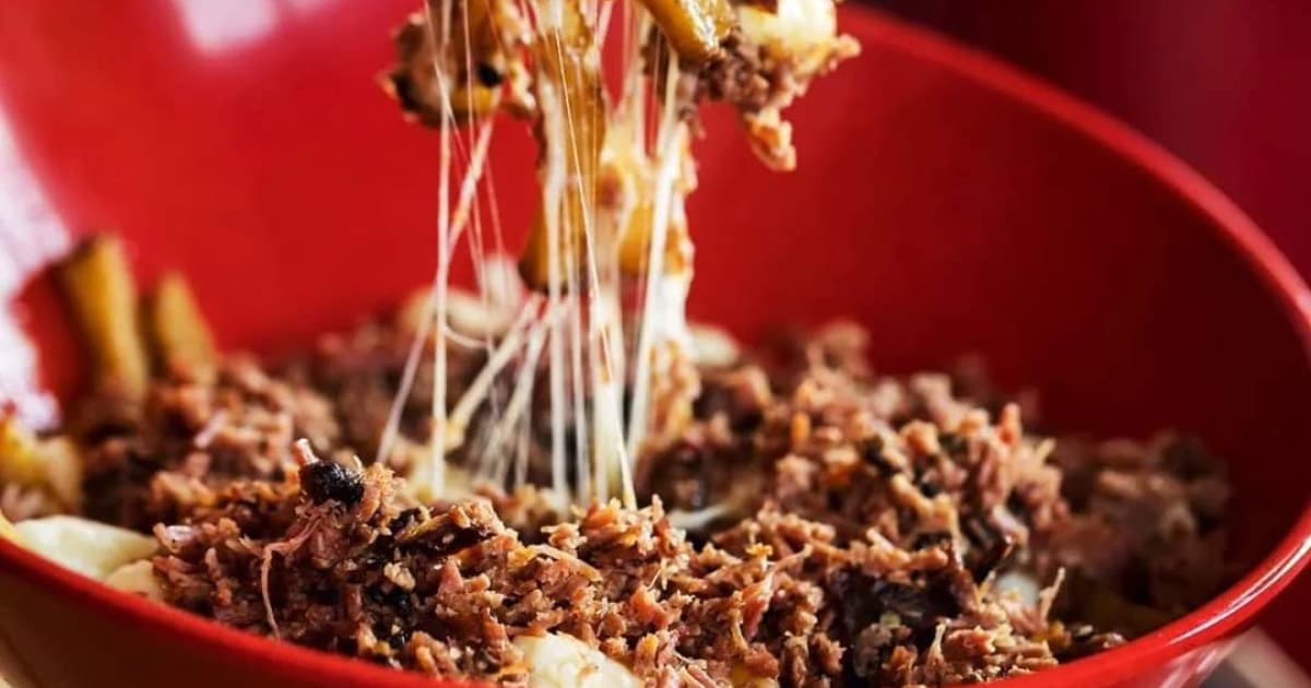 Smoked Meat Poutine: Montreal’s Must-Try Comfort Food