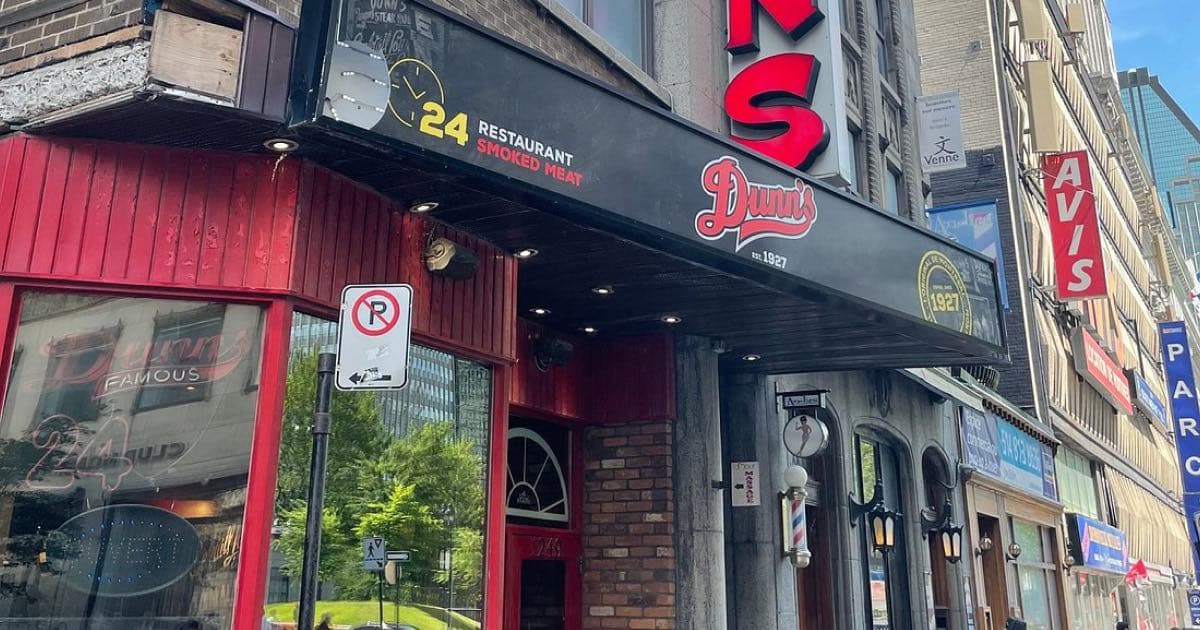 Why 2025 is the Perfect Time to Open a Dunn’s Famous Franchise in Your City