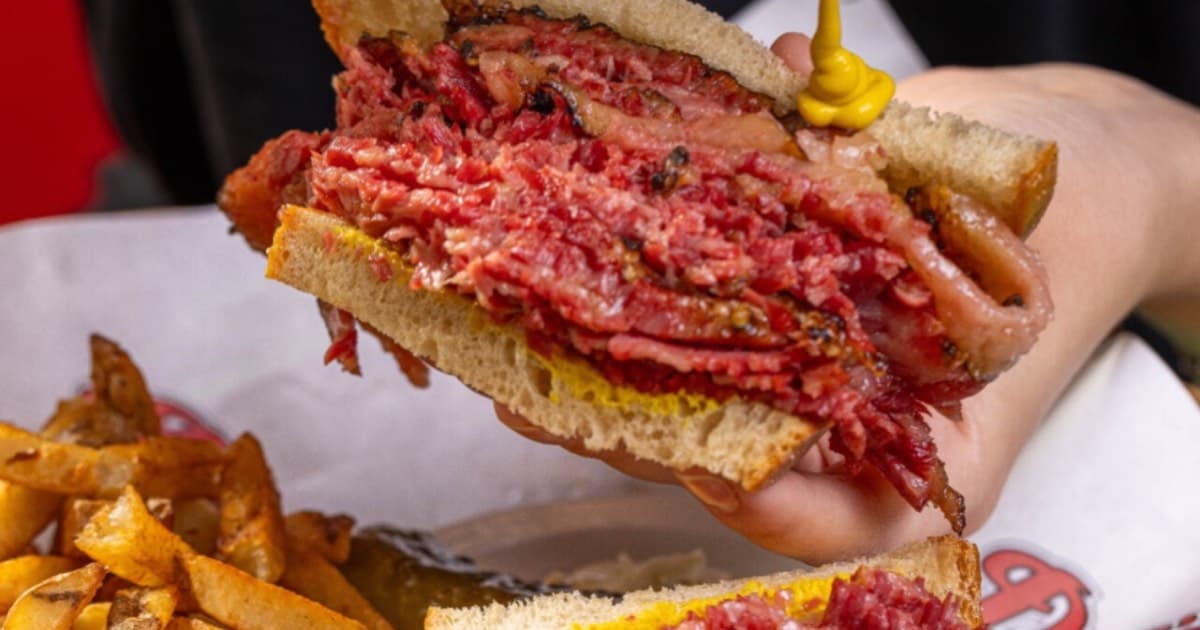 What to Eat in Montreal: Fast Food Favorites You Can’t Leave Without Trying