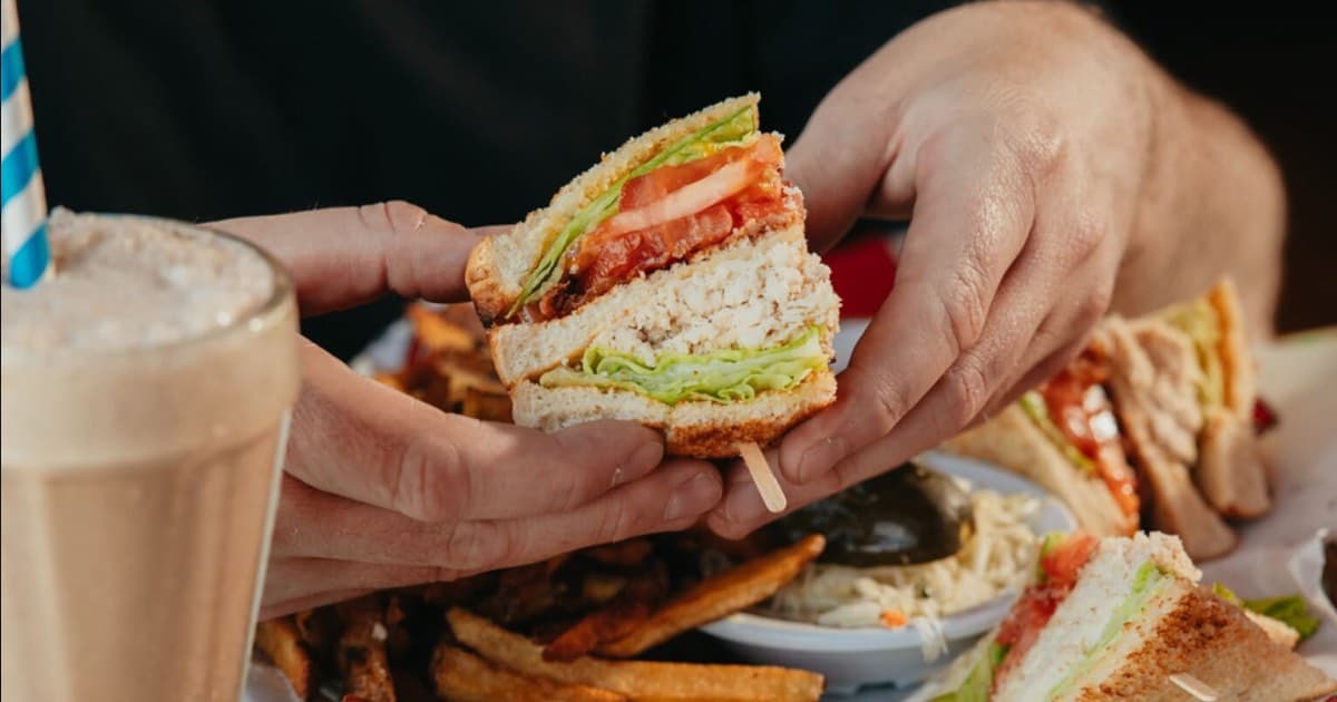 What Is a Chicken Club Sandwich? Ingredients, Nutrition, and Reasons to Try It
