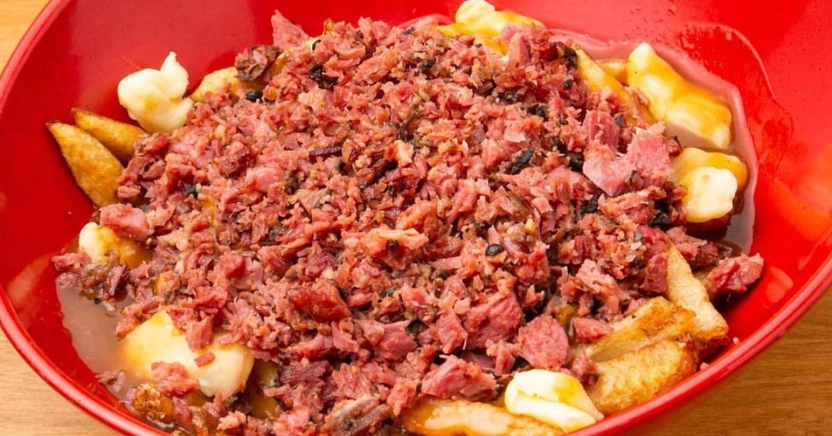The Best Poutine in Montreal? Here’s Why You Have to Try Dunn’s Famous