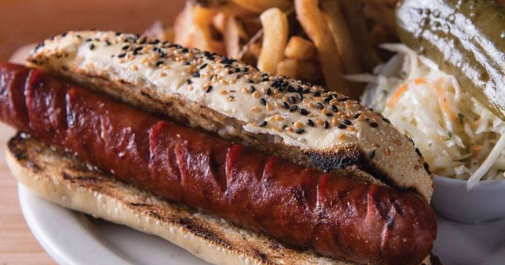 Hot Dogs the Montreal Way